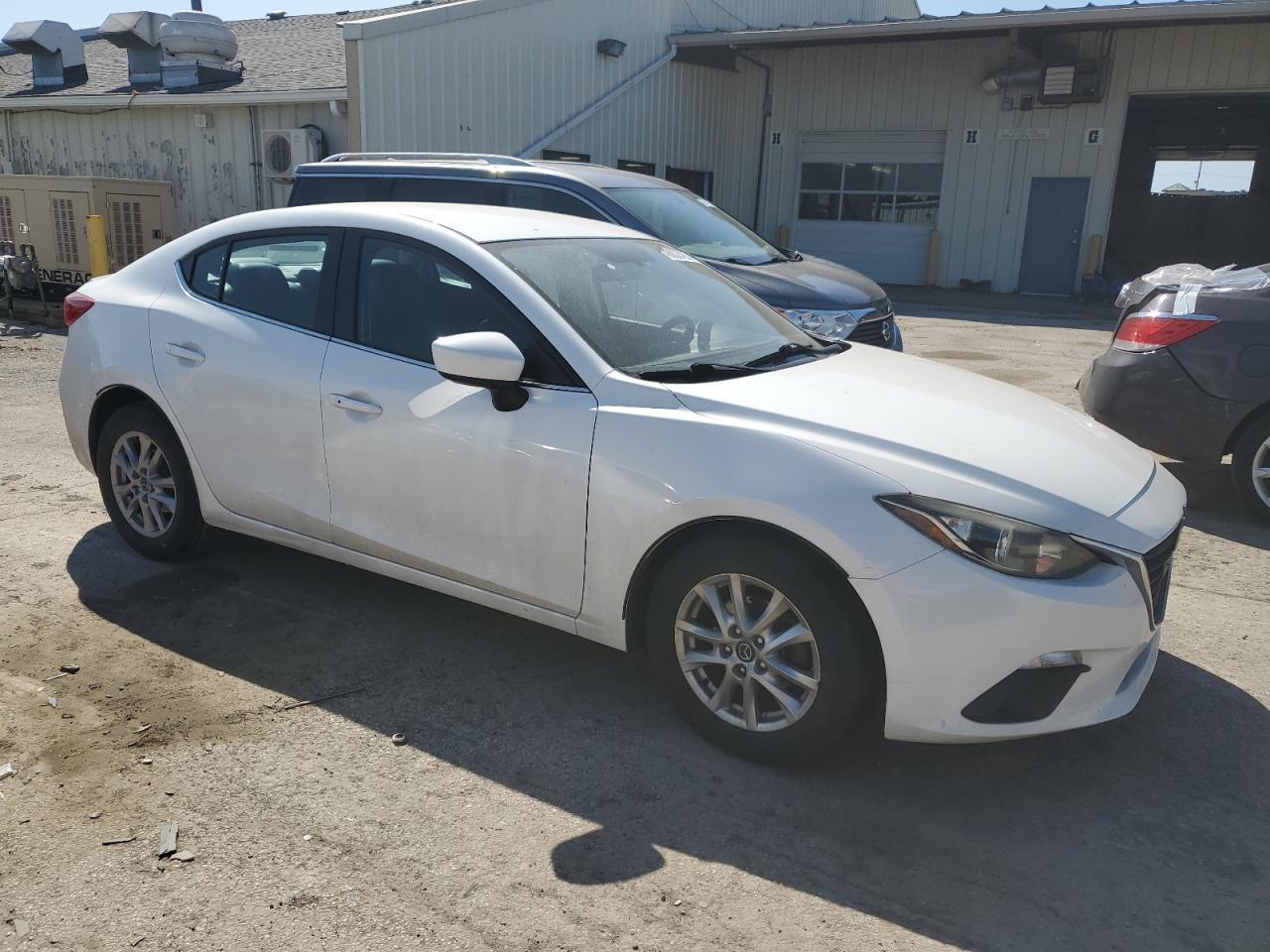 2014 MAZDA 3