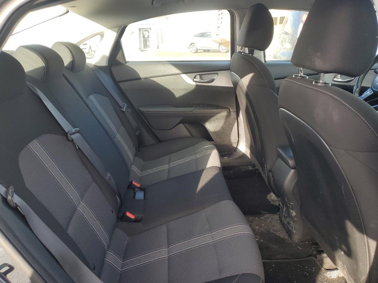 2023 KIA FORTE
