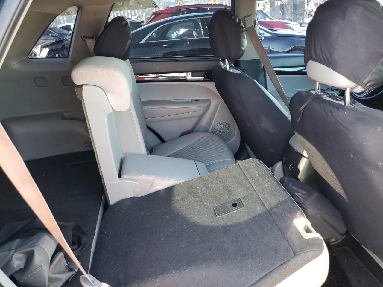 2015 KIA SORENTO