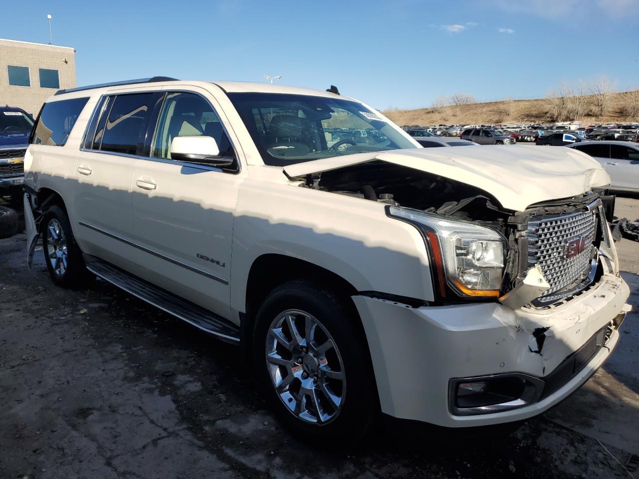 2015 GMC Yukon