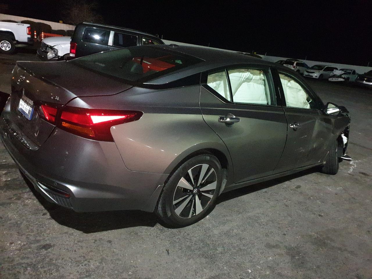 2022 NISSAN ALTIMA