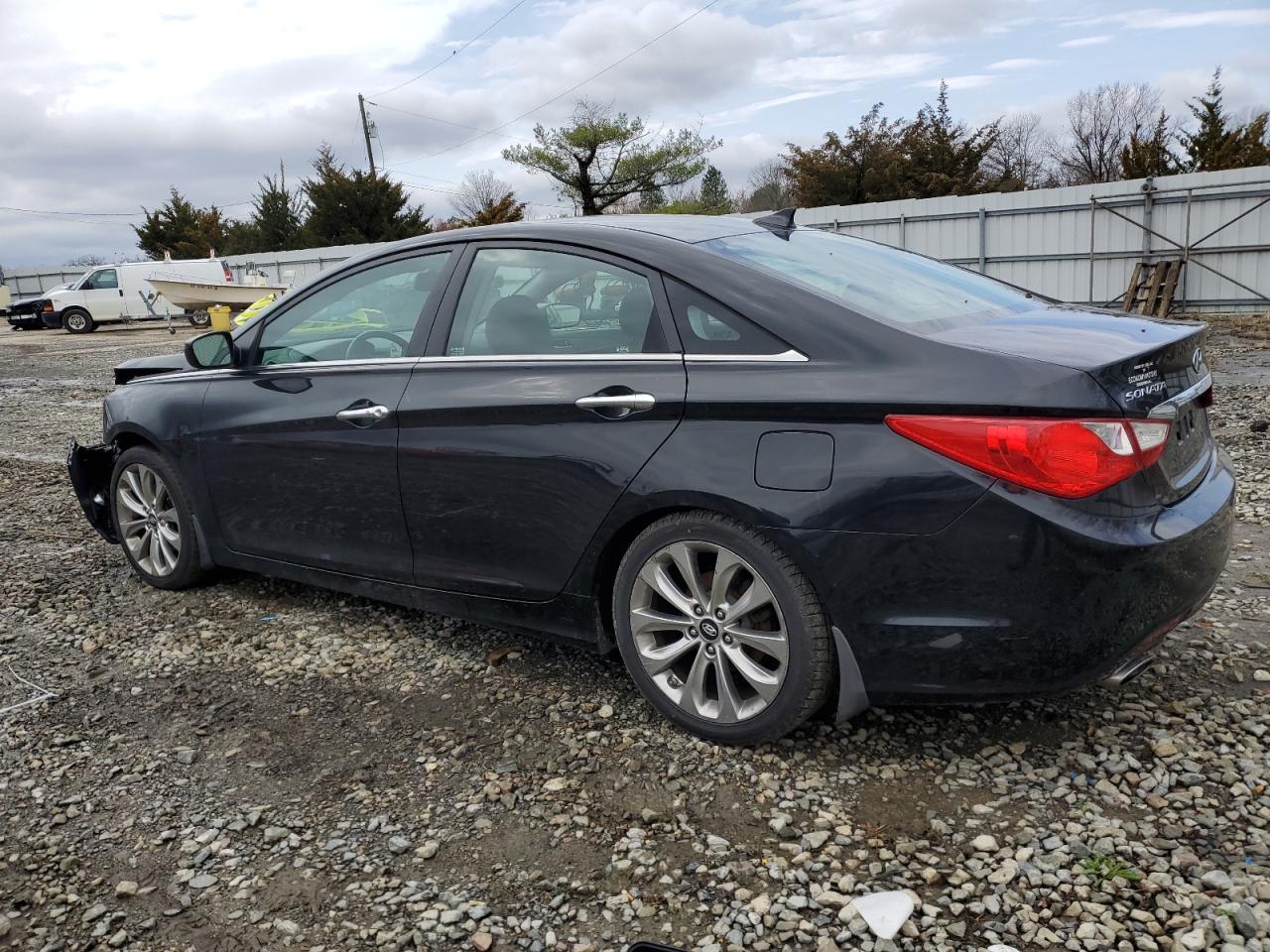 2013 HYUNDAI SONATA