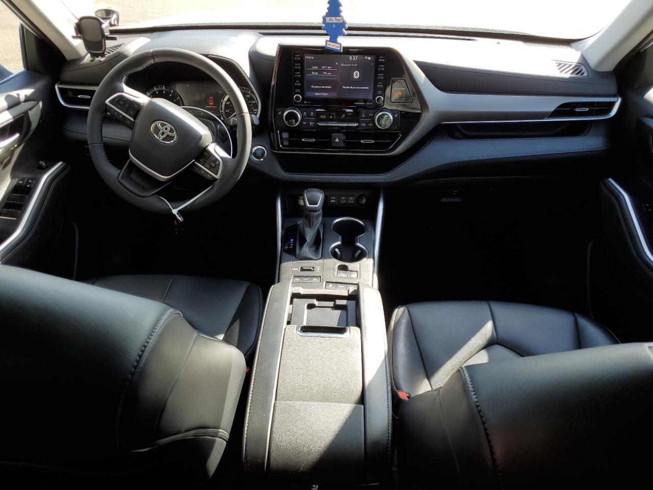 2022 TOYOTA HIGHLANDER