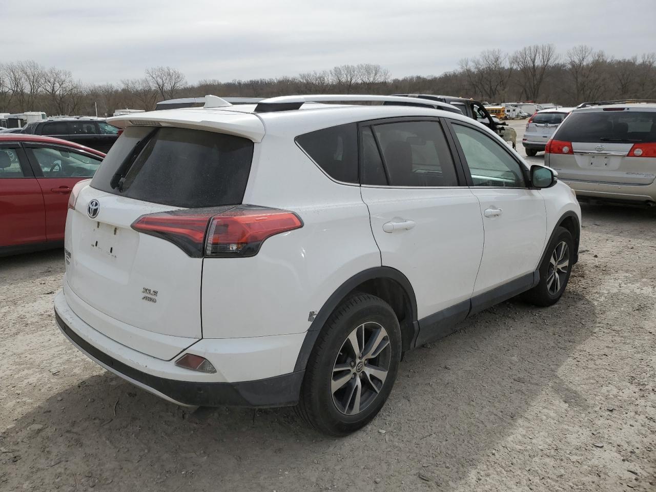 2016 TOYOTA RAV4