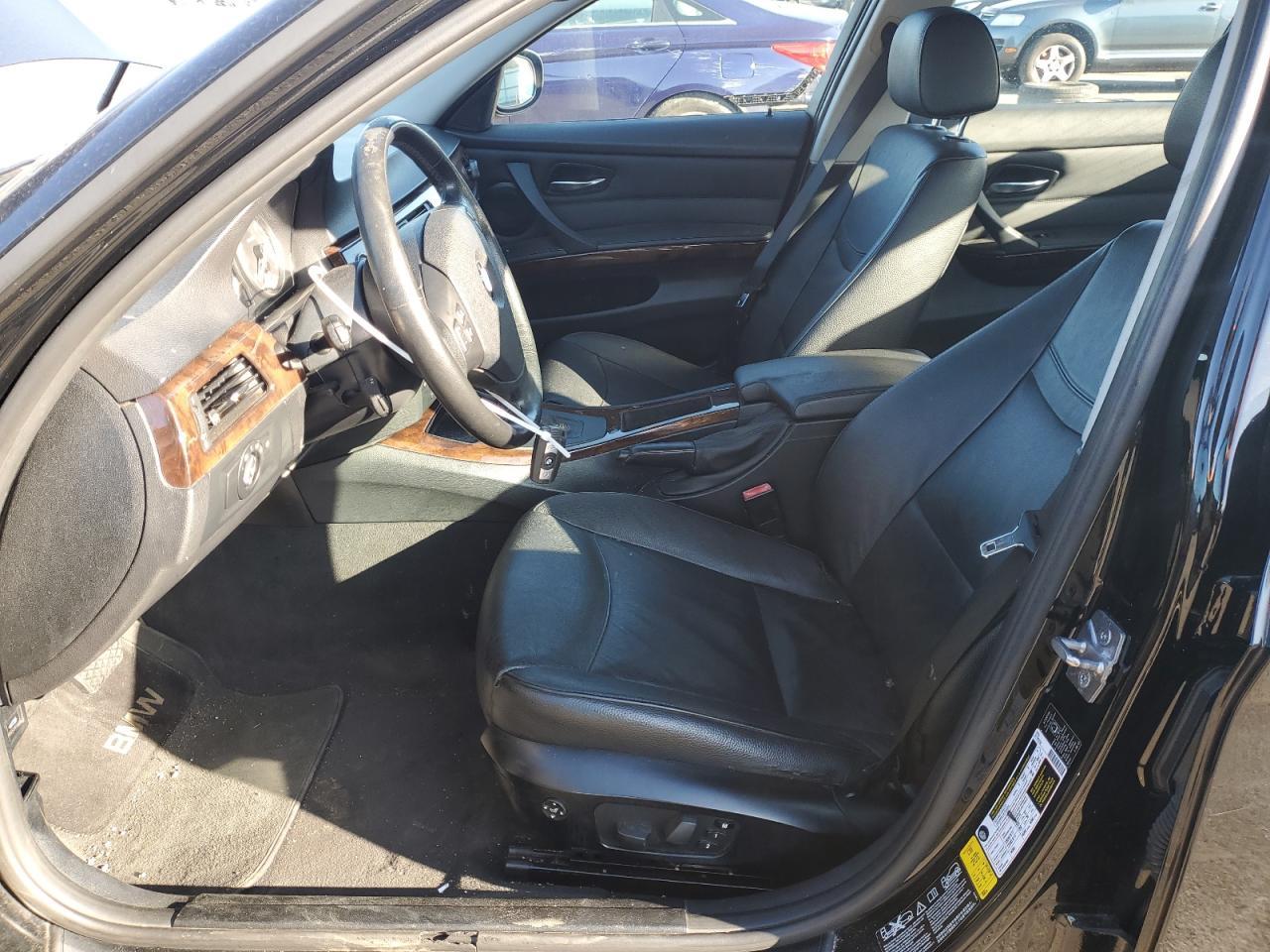 2011 BMW 3 SERIES
