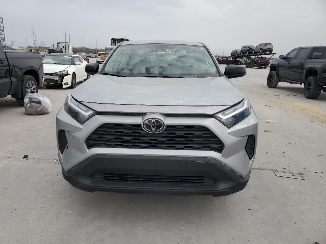 2024 TOYOTA RAV4