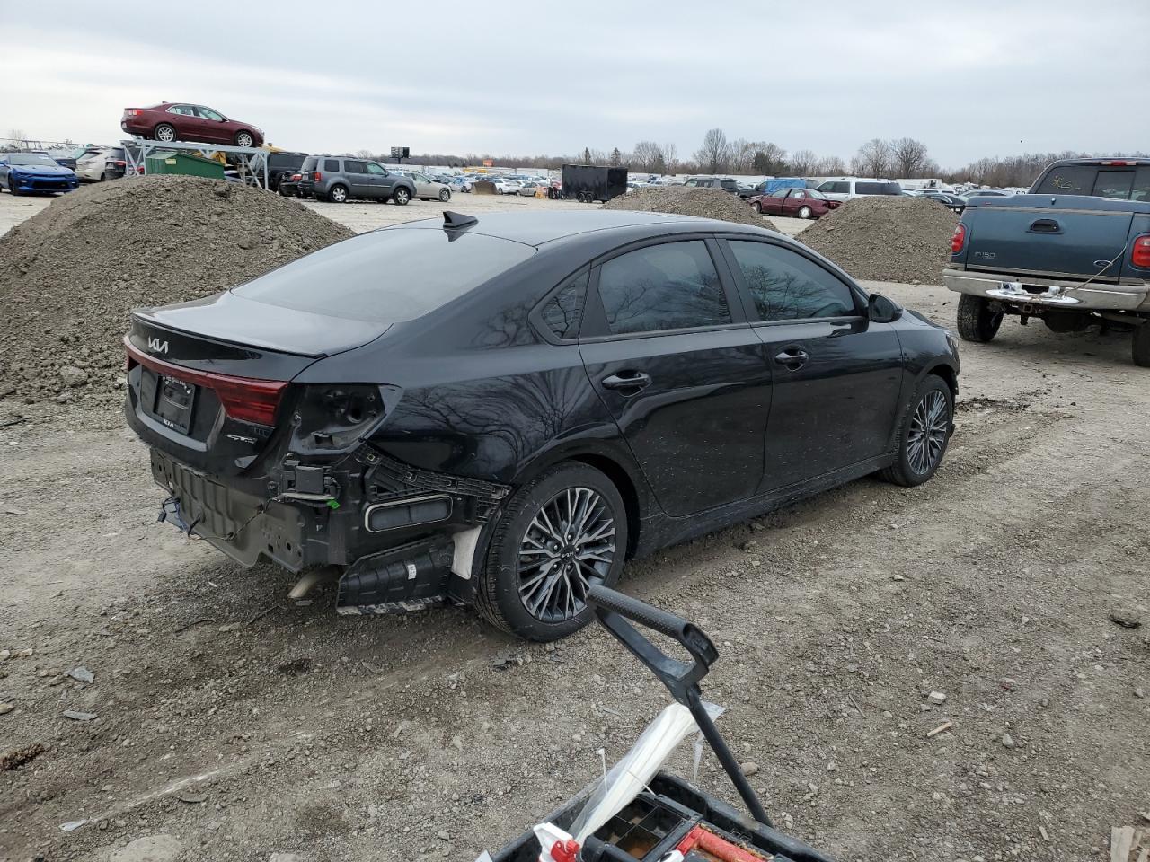2023 KIA FORTE