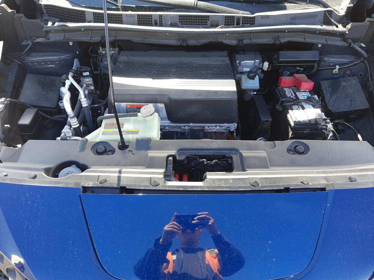 2019 NISSAN LEAF