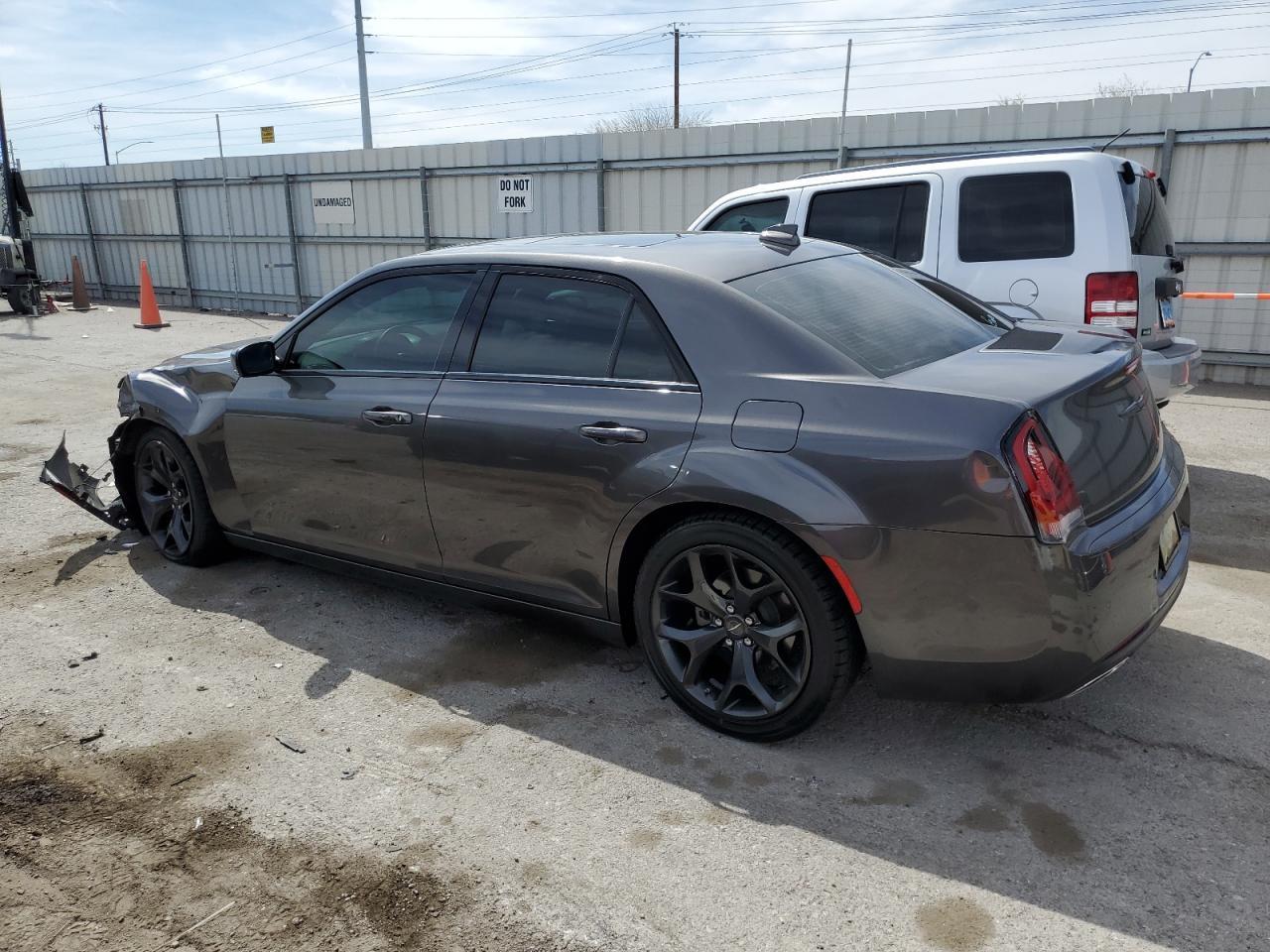 2022 CHRYSLER 300