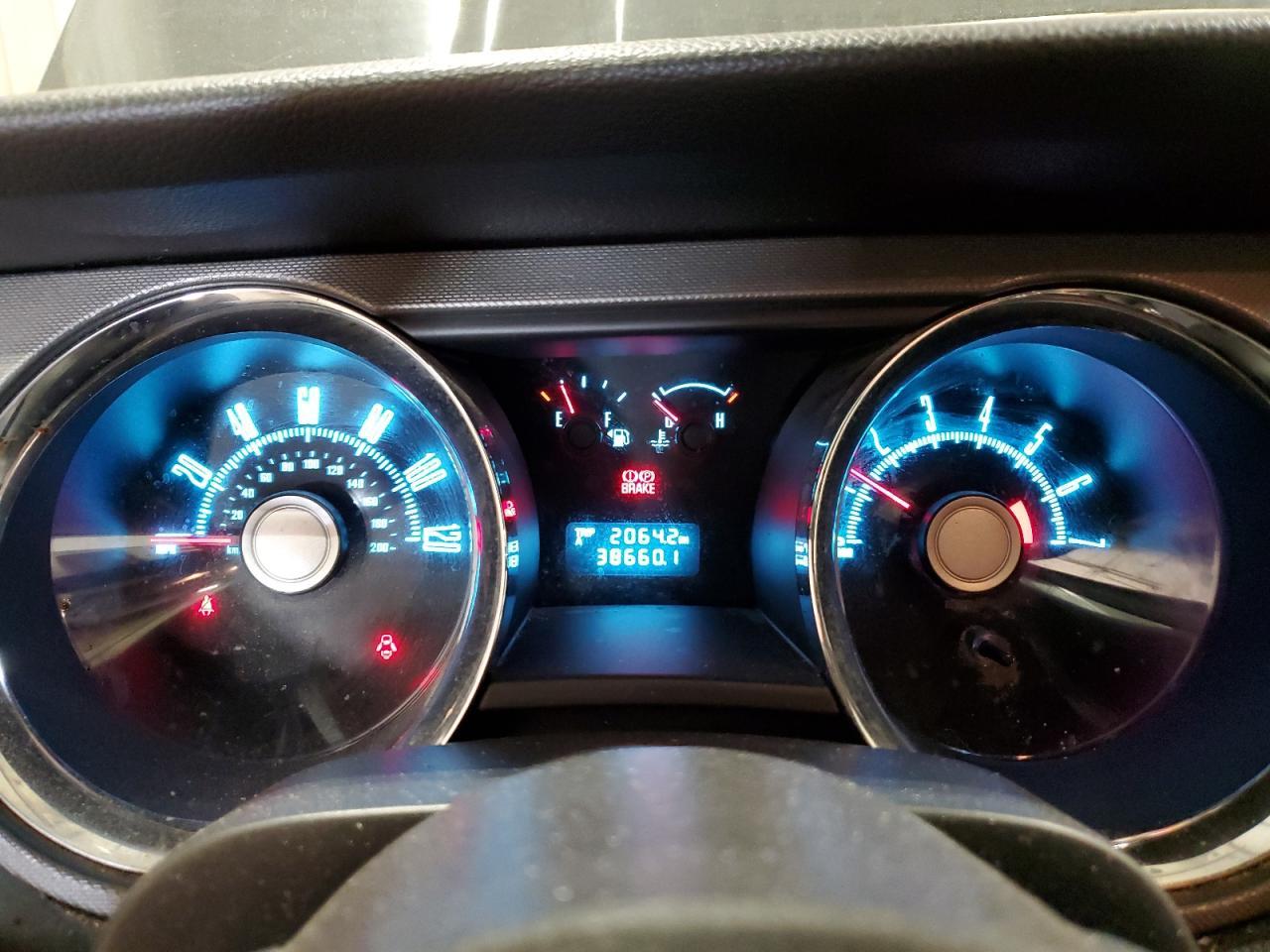 2010 FORD MUSTANG