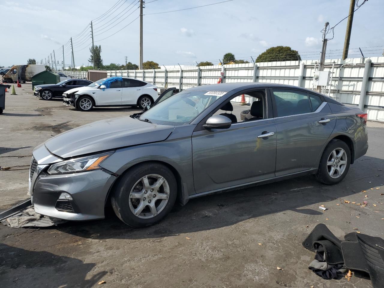 2022 NISSAN ALTIMA