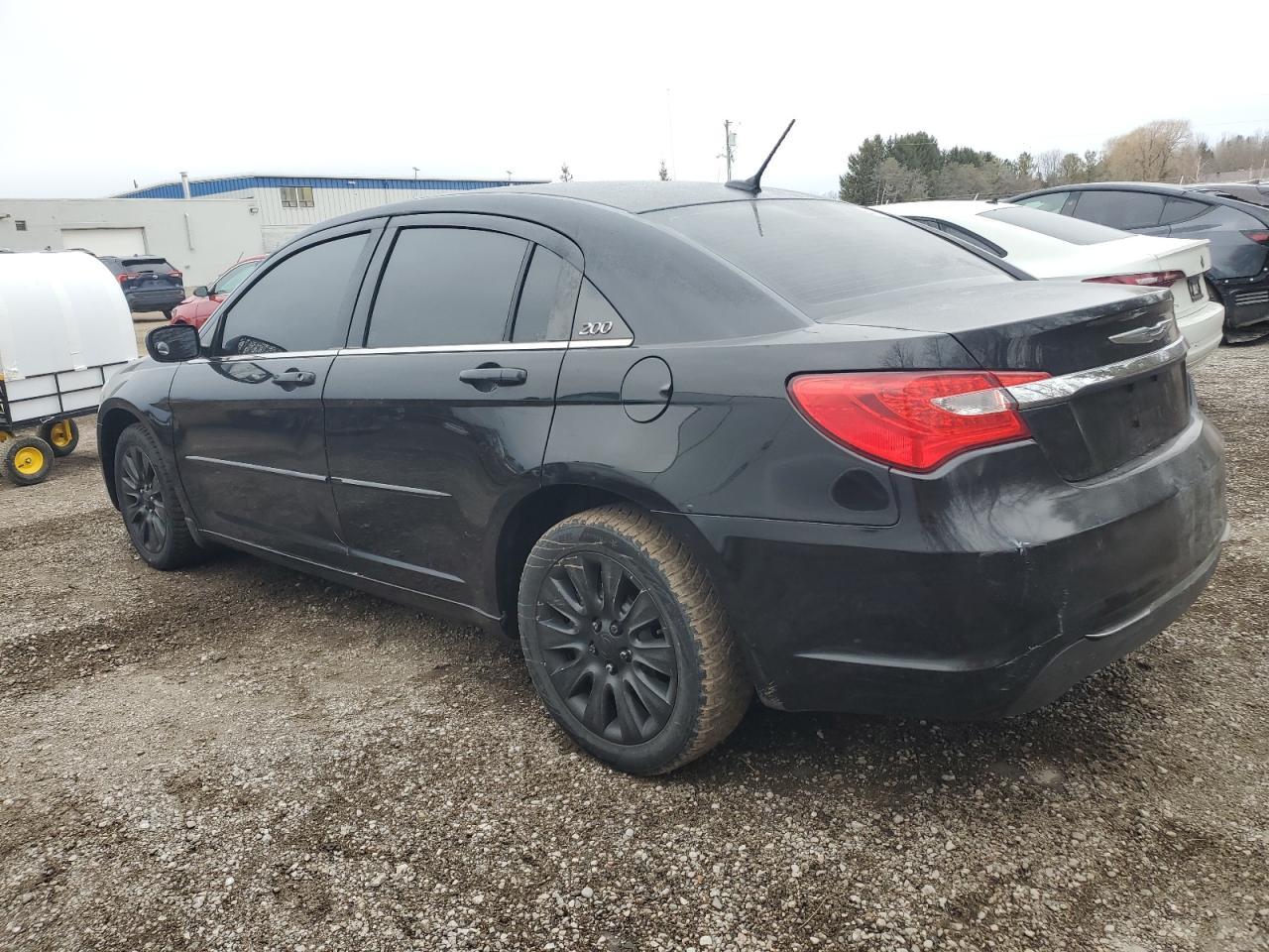 2013 CHRYSLER 200