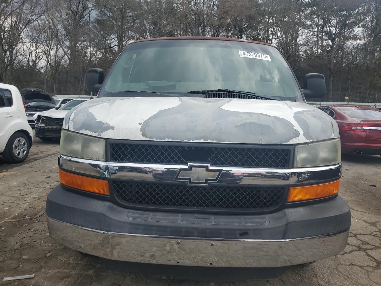 2004 CHEVROLET Express 3500