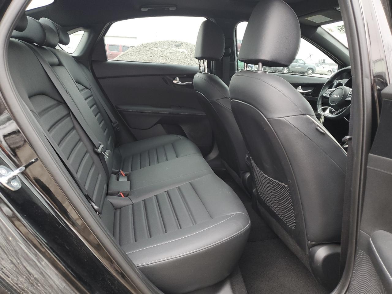 2023 KIA FORTE