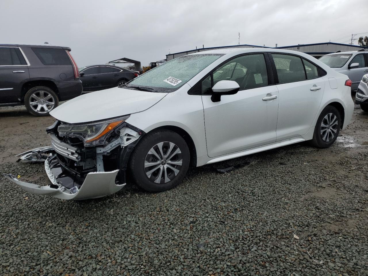 2022 TOYOTA COROLLA
