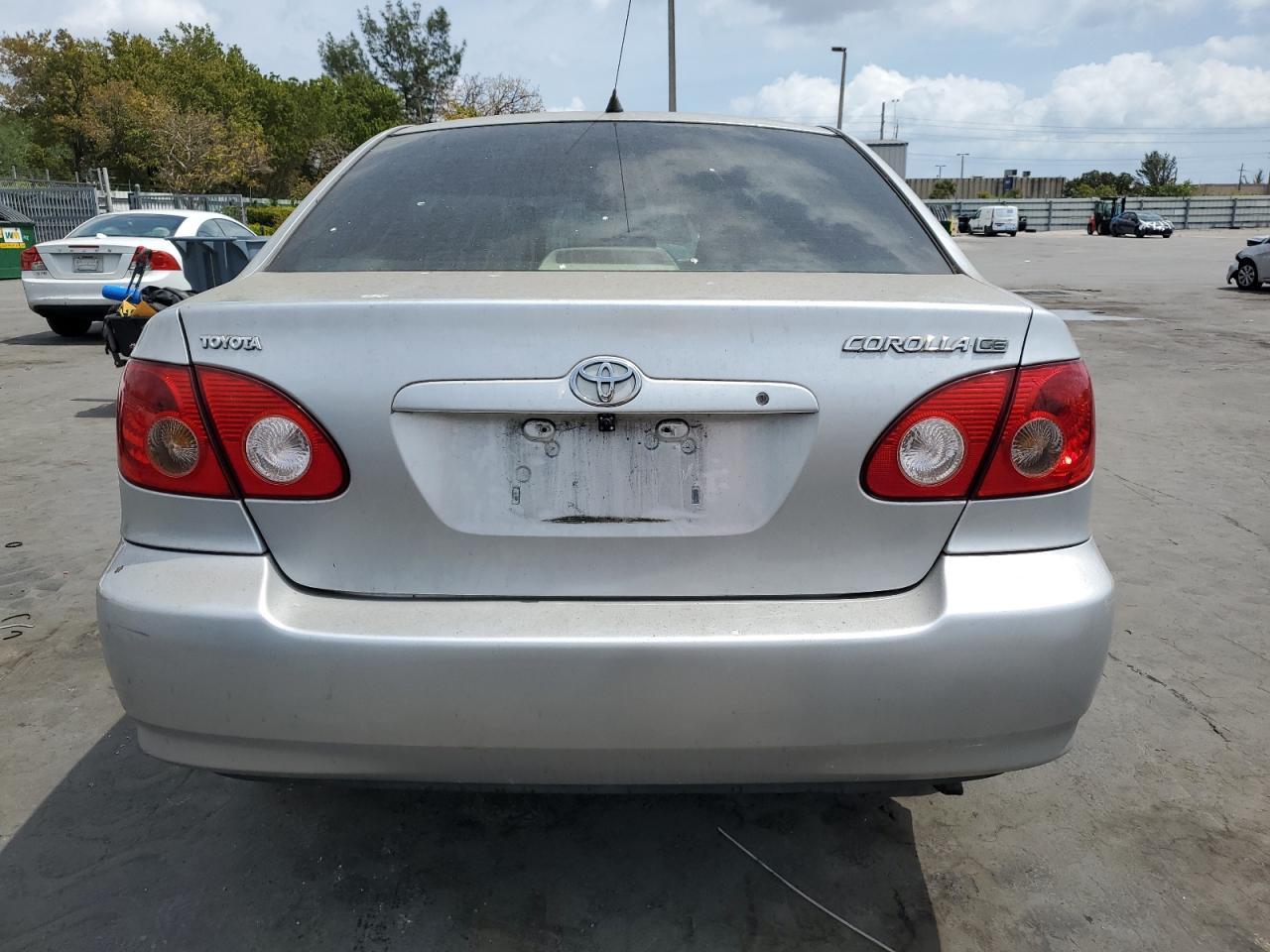 2006 TOYOTA COROLLA