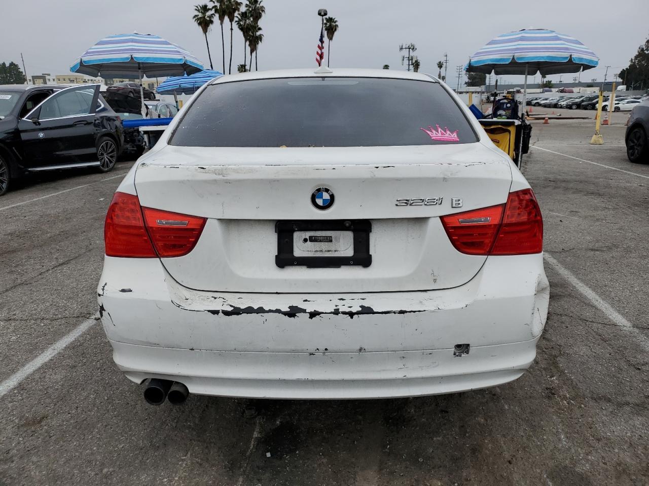 2011 BMW 3 SERIES