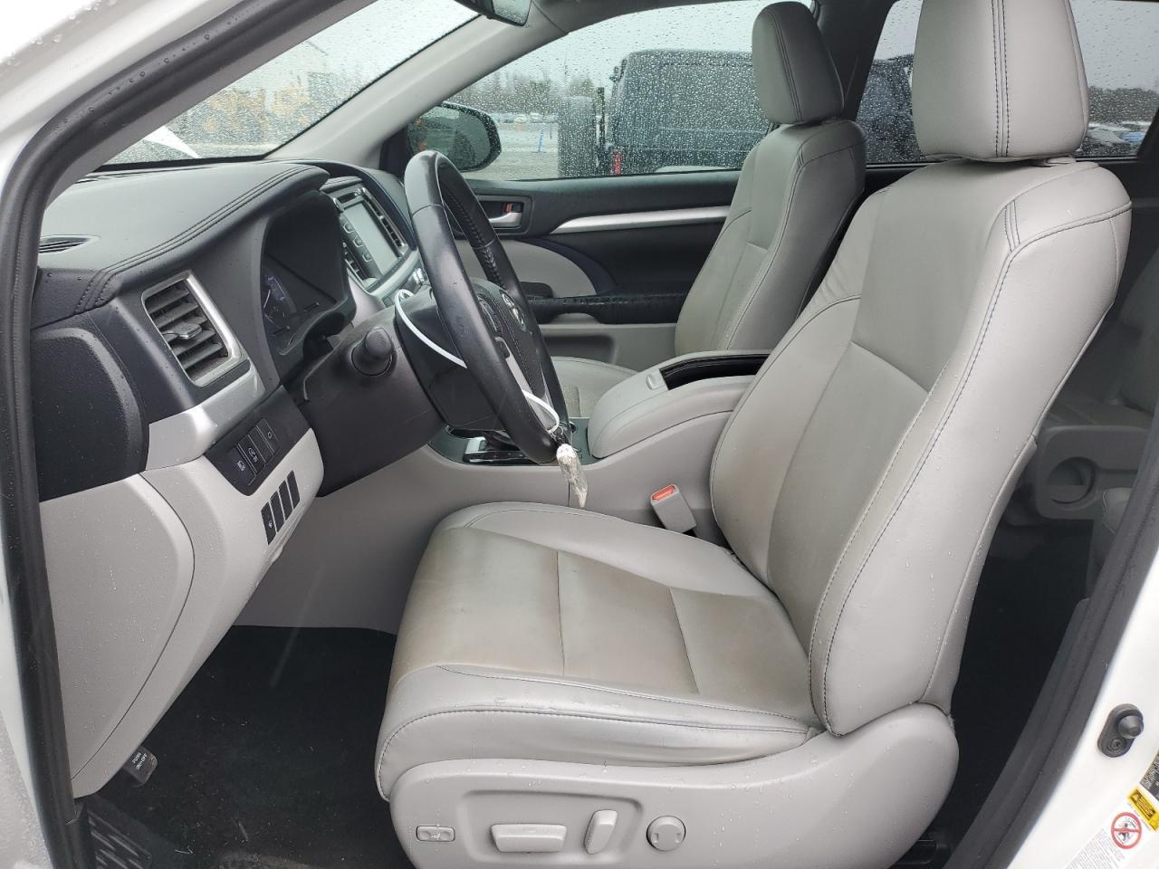 2019 TOYOTA HIGHLANDER