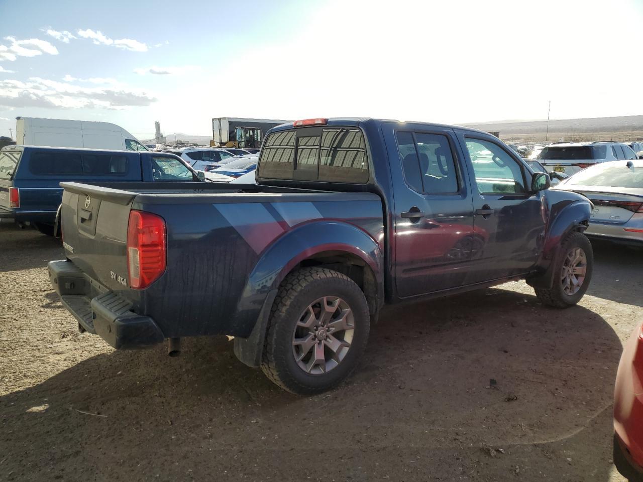2021 NISSAN Frontier