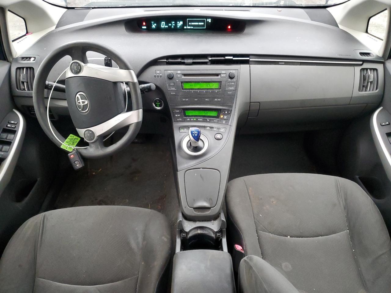 2010 TOYOTA PRIUS