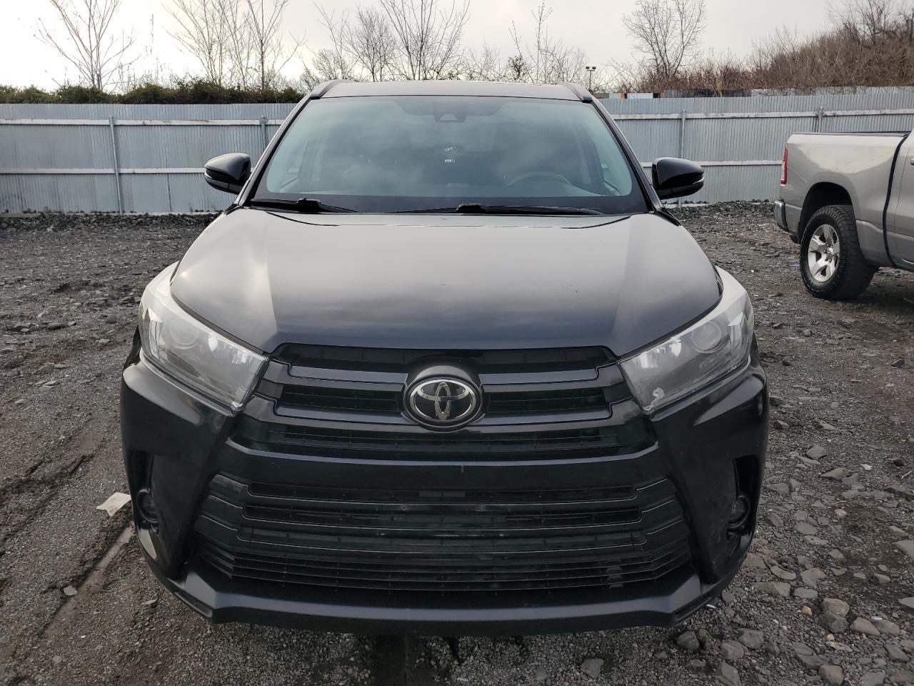 2019 TOYOTA HIGHLANDER