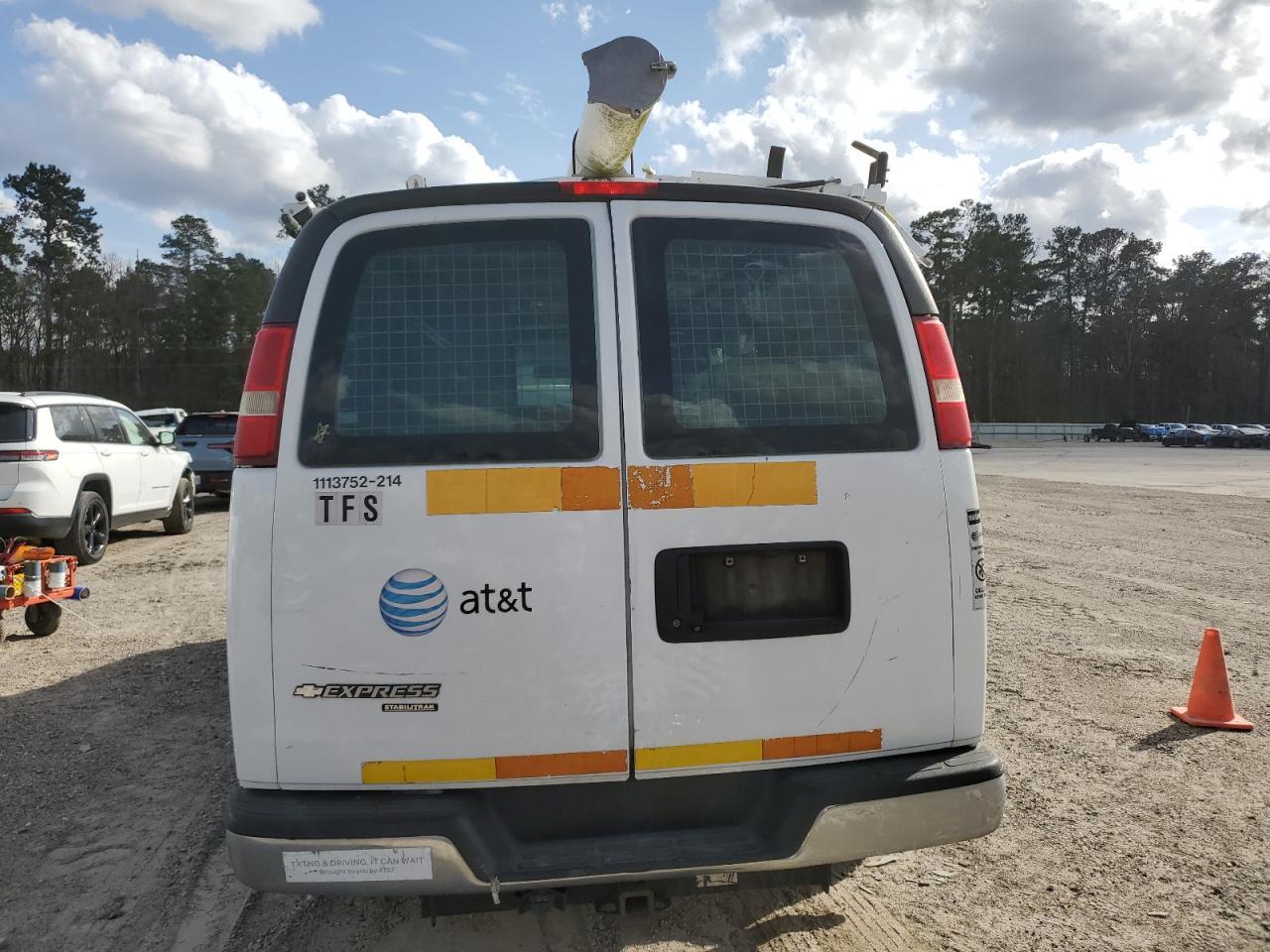 2014 CHEVROLET EXPRESS 2500