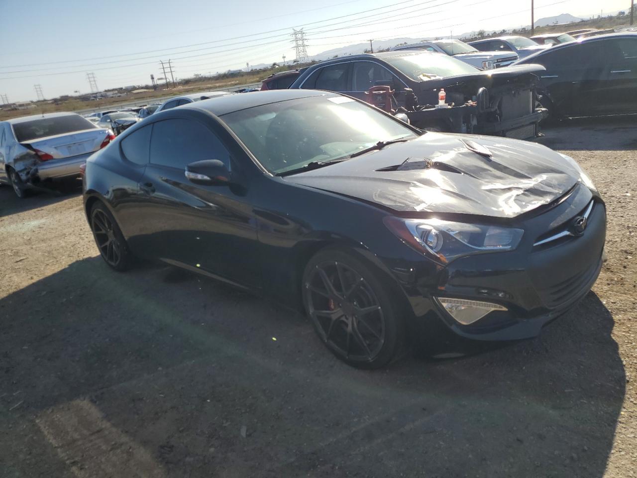 2016 HYUNDAI GENESIS