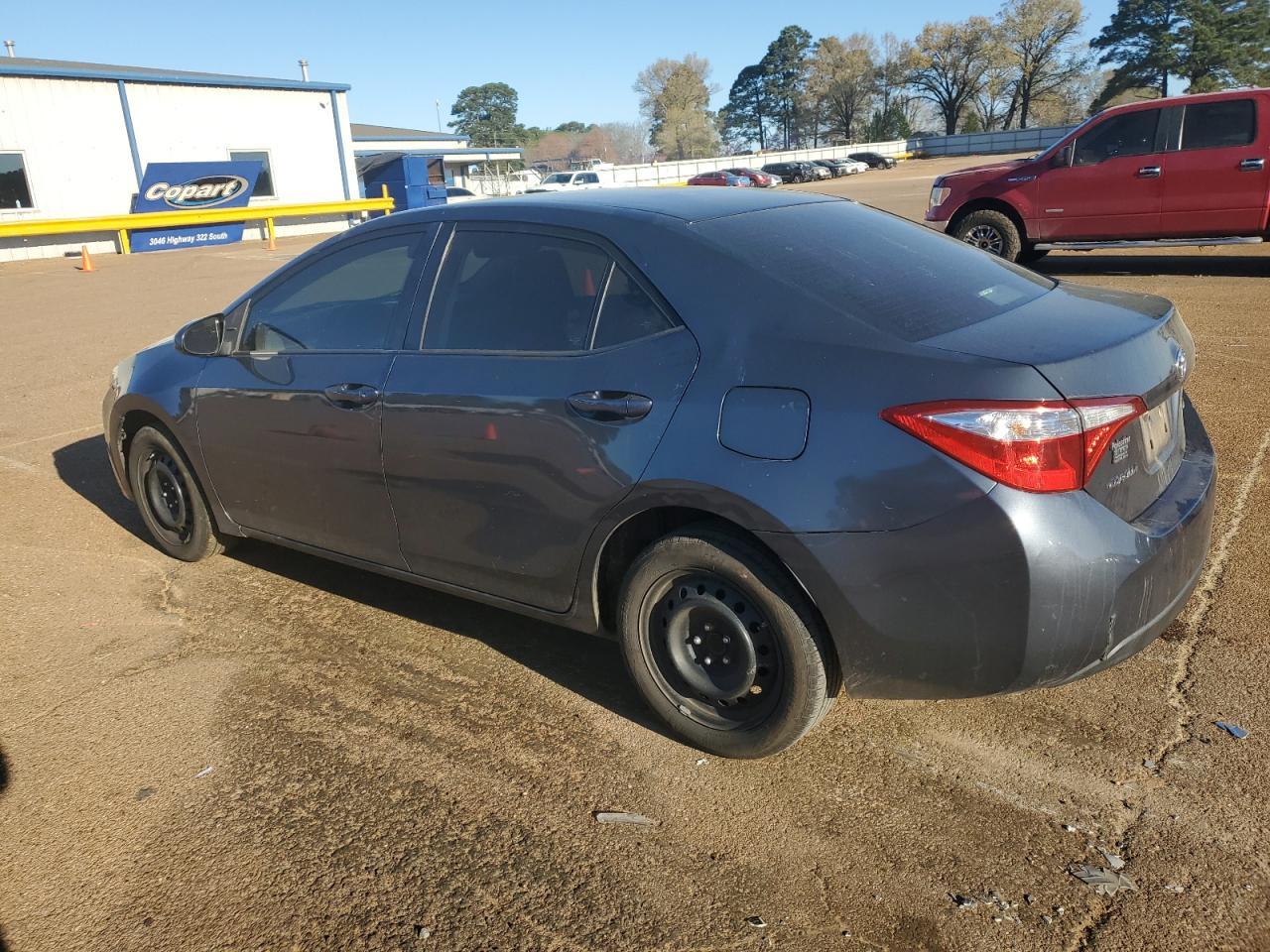 2015 TOYOTA COROLLA