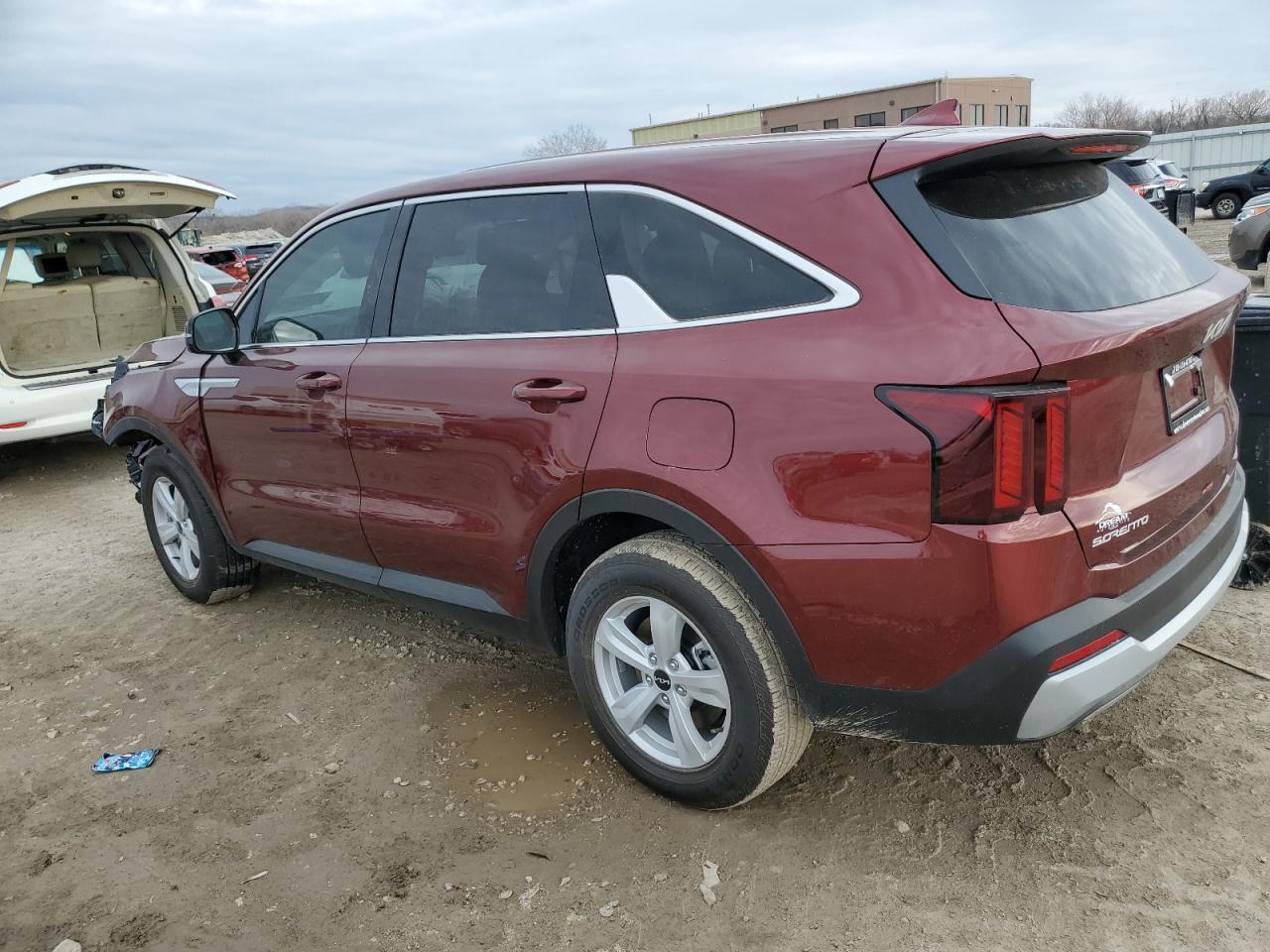 2025 KIA SORENTO