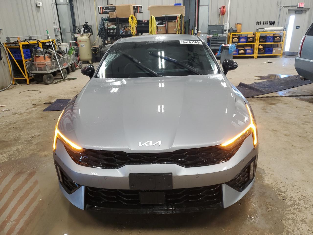 2025 KIA K5