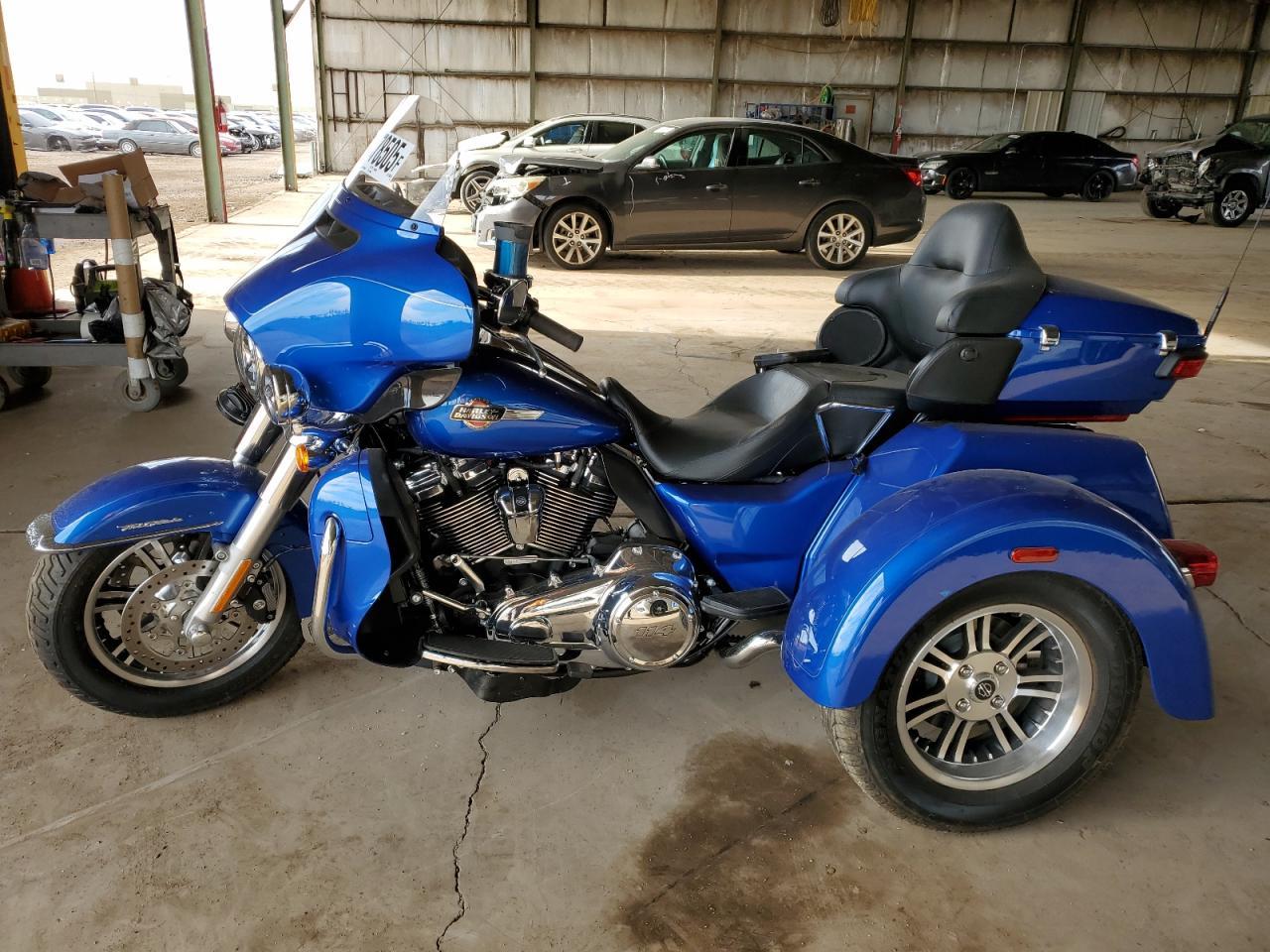 2024 HARLEY-DAVIDSON FLHTCUTG