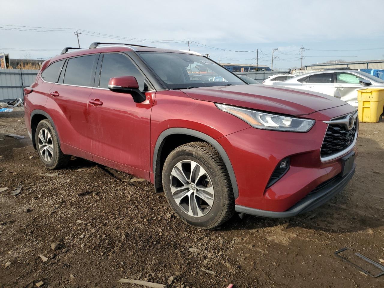 2020 TOYOTA HIGHLANDER