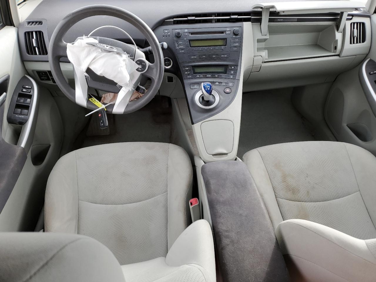 2010 TOYOTA PRIUS
