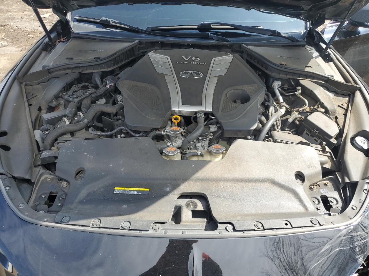 2017 INFINITI Q60