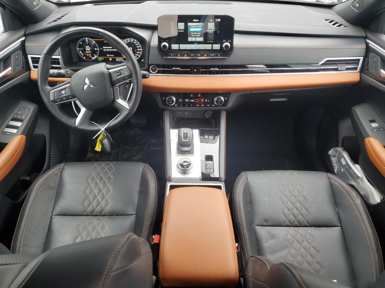 2023 MITSUBISHI outlander