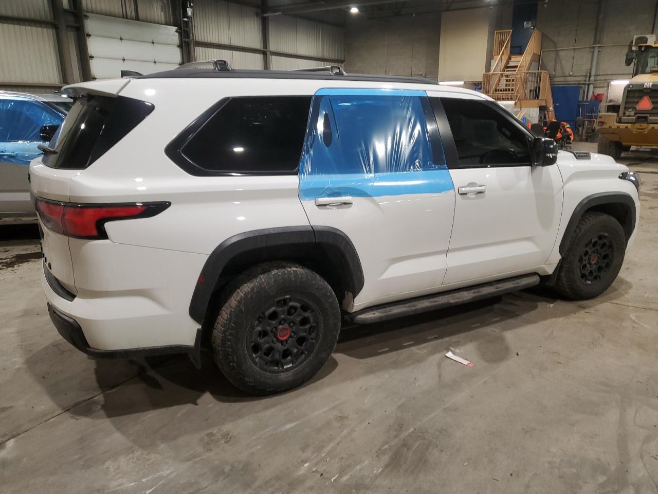 2024 TOYOTA Sequoia