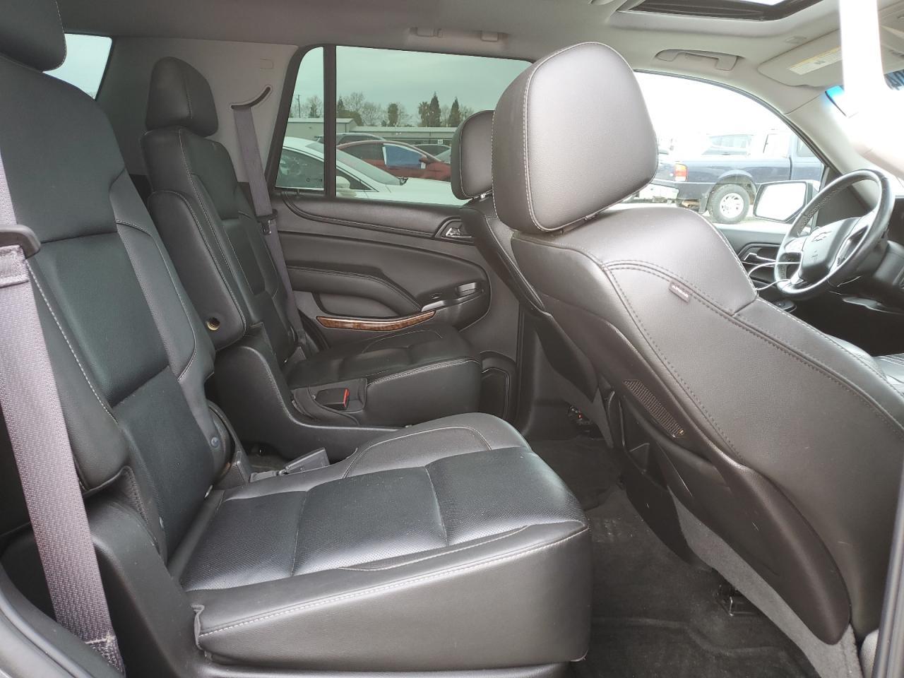2016 CHEVROLET Tahoe