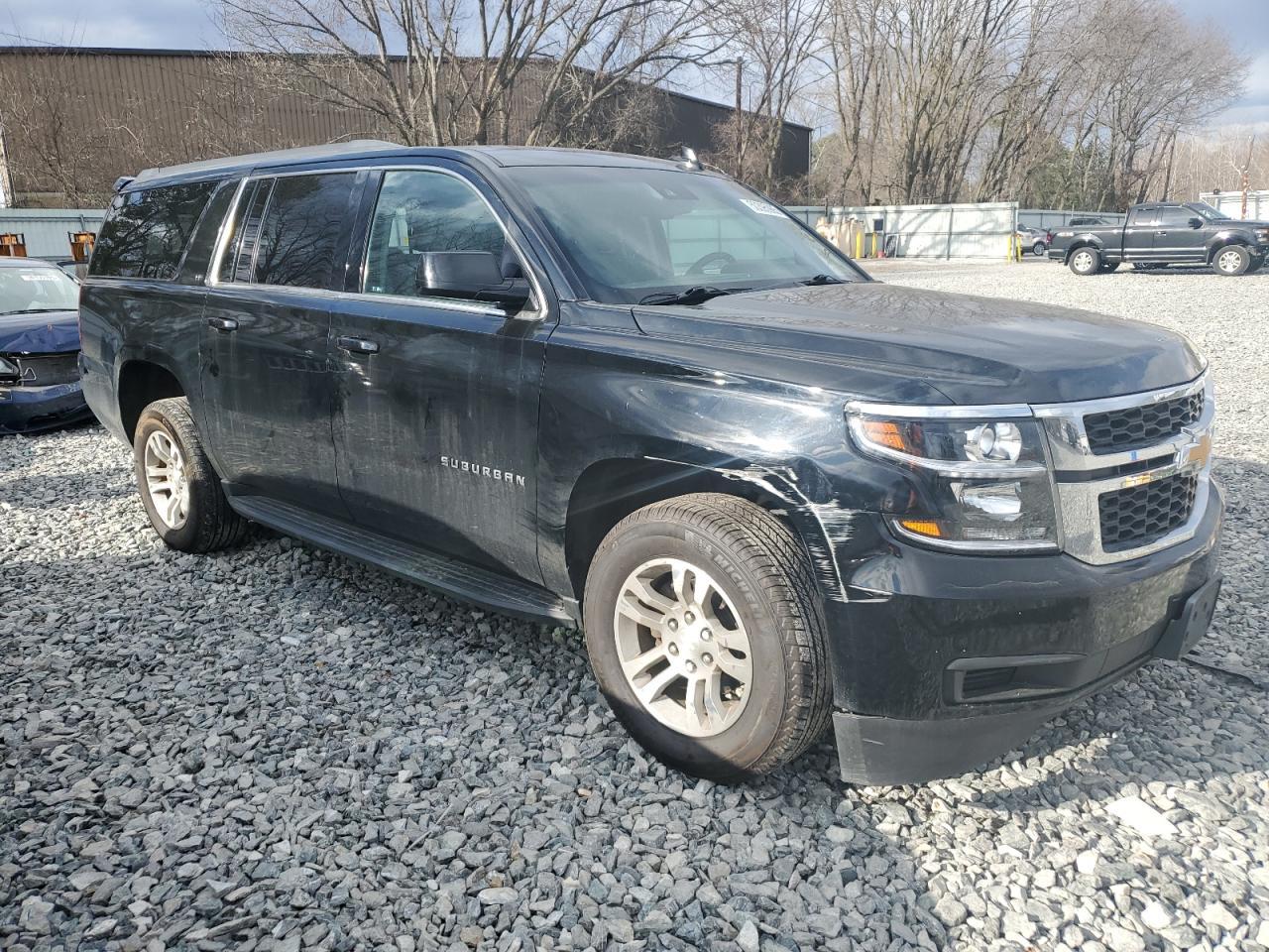 2018 CHEVROLET Suburban