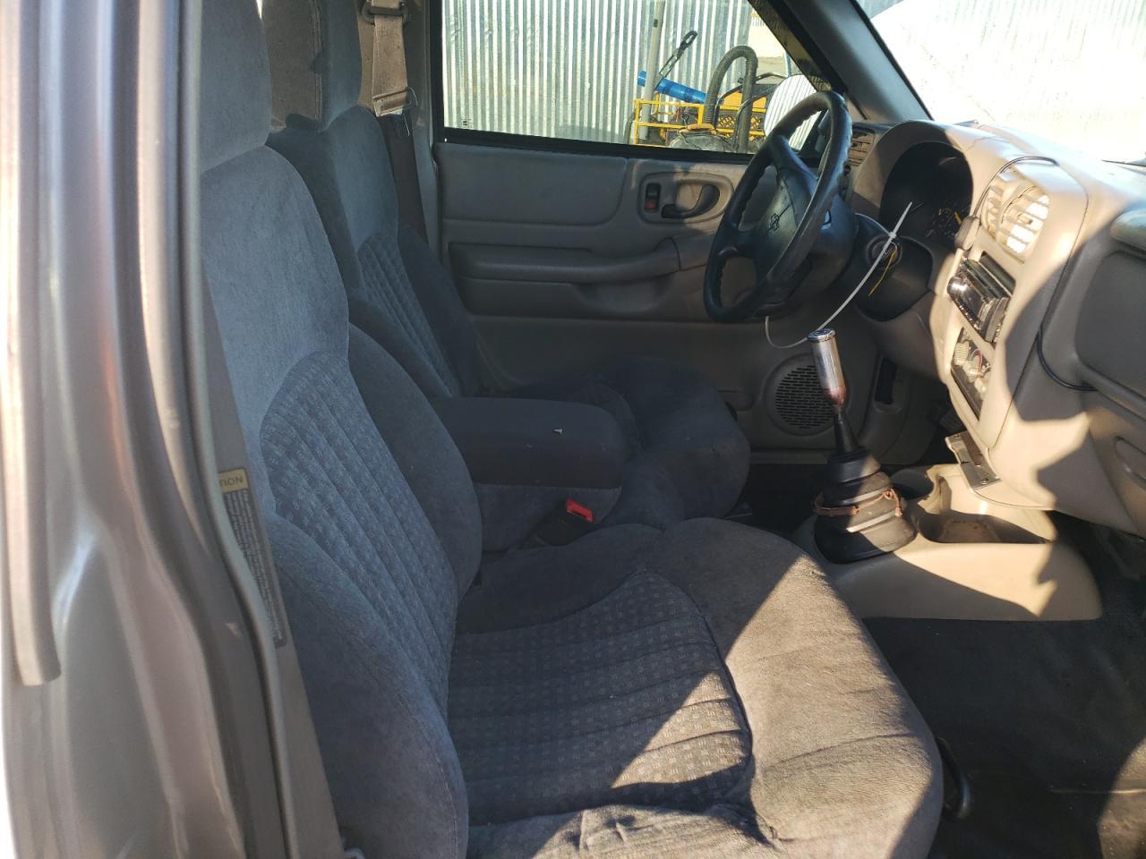1998 CHEVROLET S10