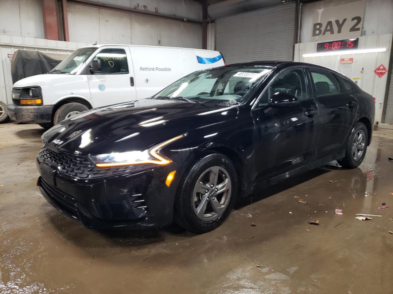 2022 KIA K5
