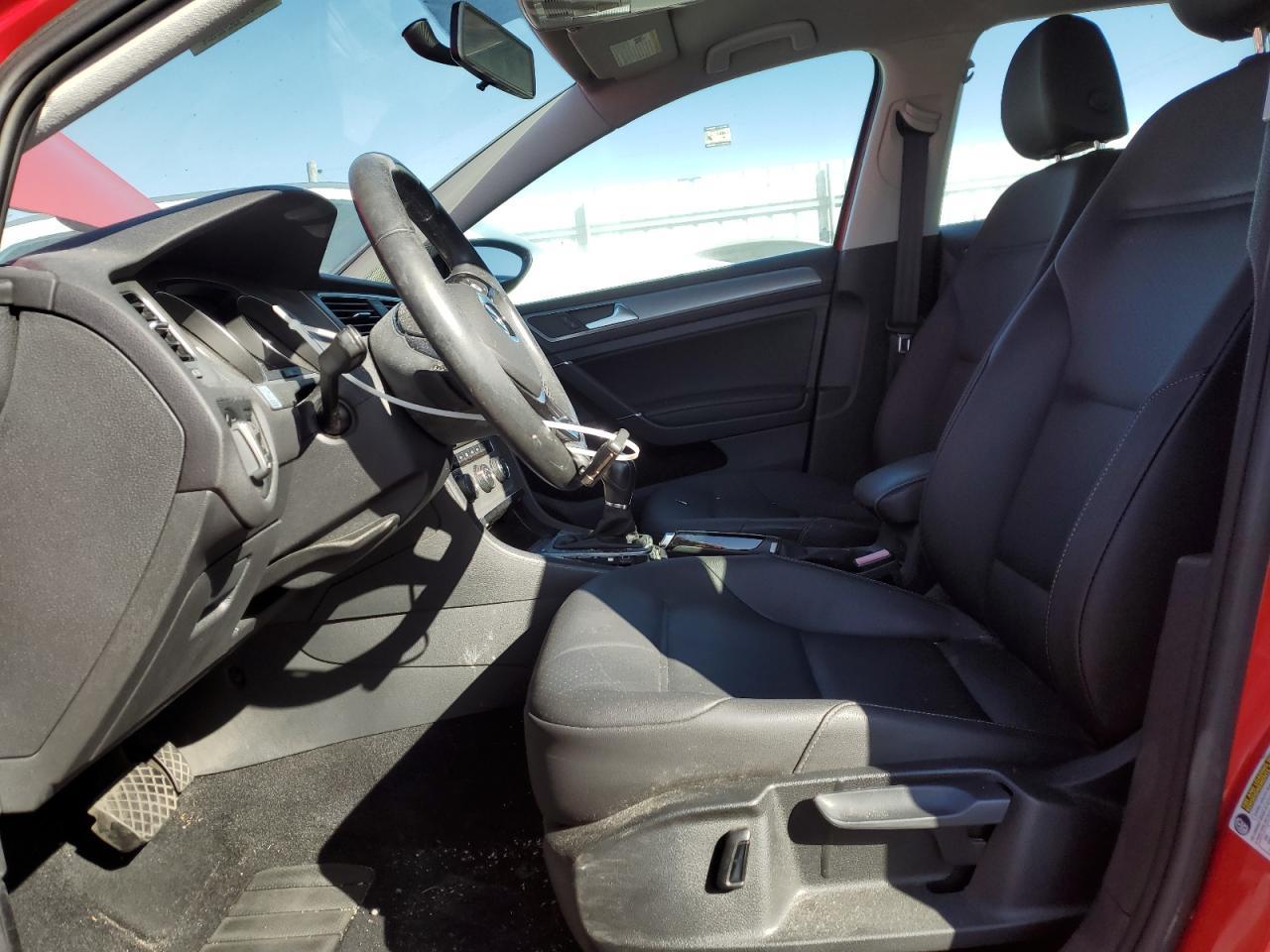 2015 VOLKSWAGEN GOLF