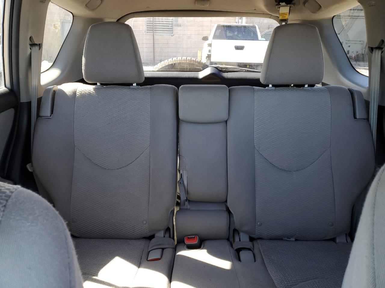 2011 TOYOTA RAV4