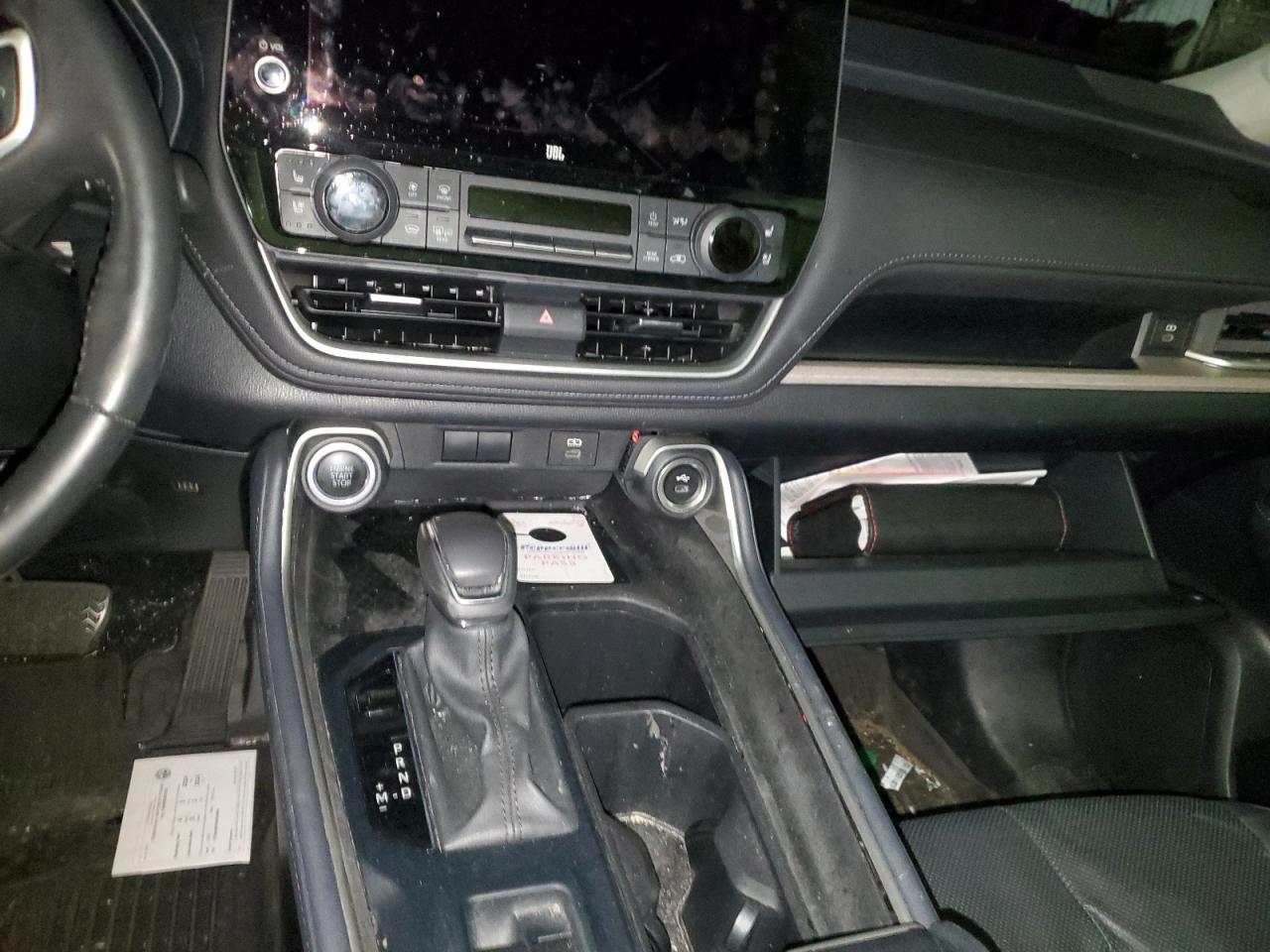 2024 TOYOTA HIGHLANDER