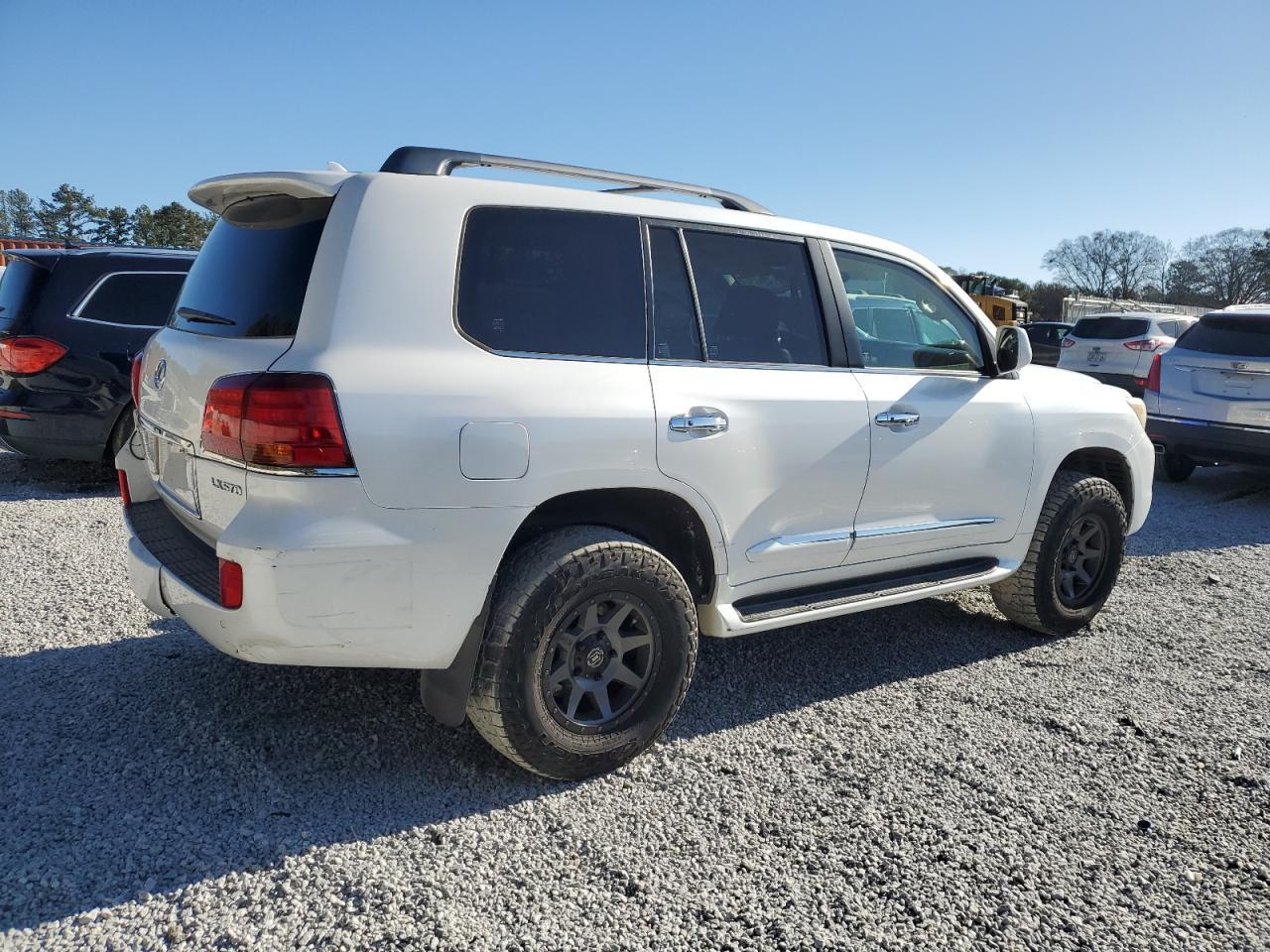 2010 LEXUS LX 570