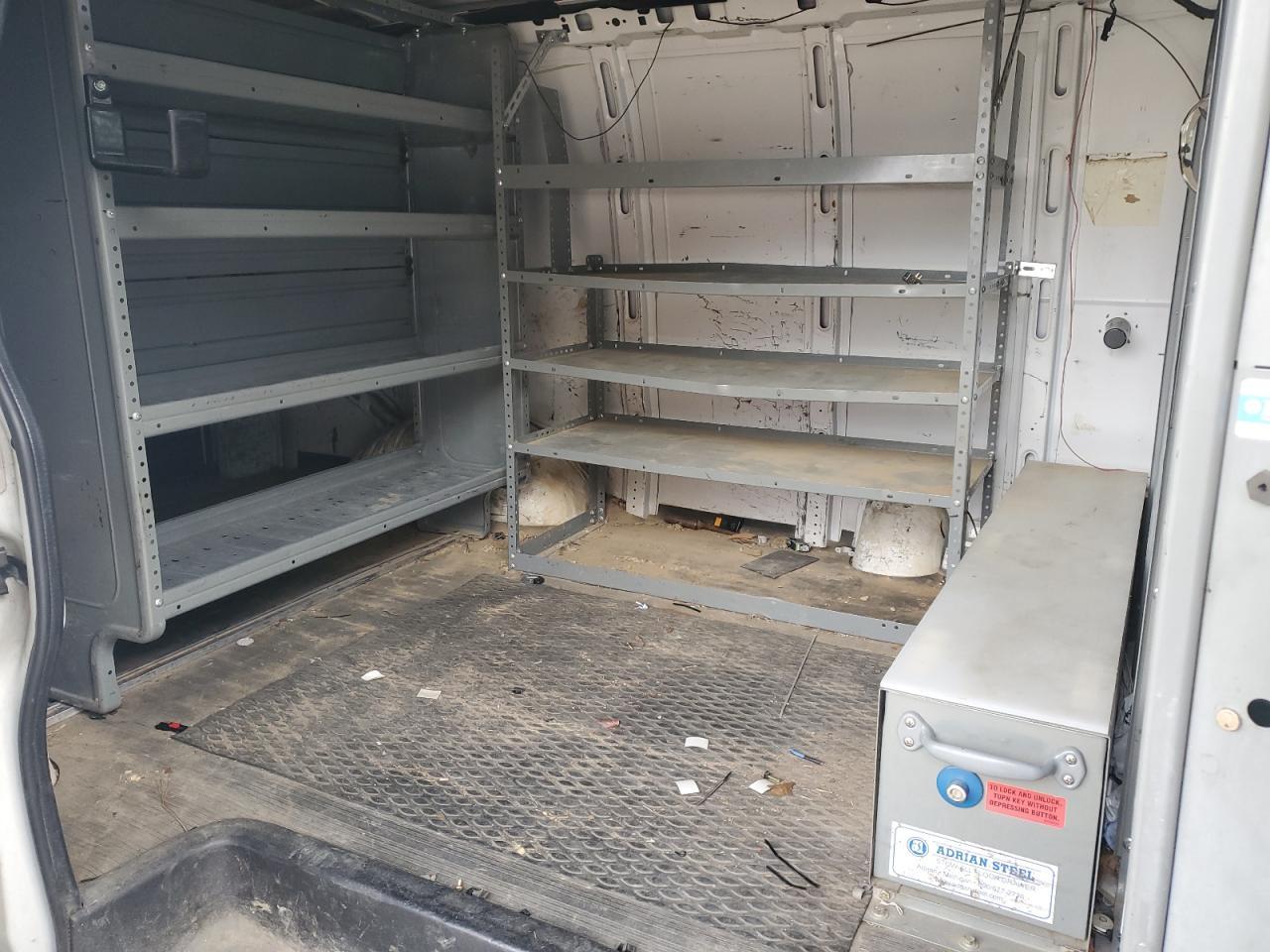 2012 CHEVROLET EXPRESS 2500