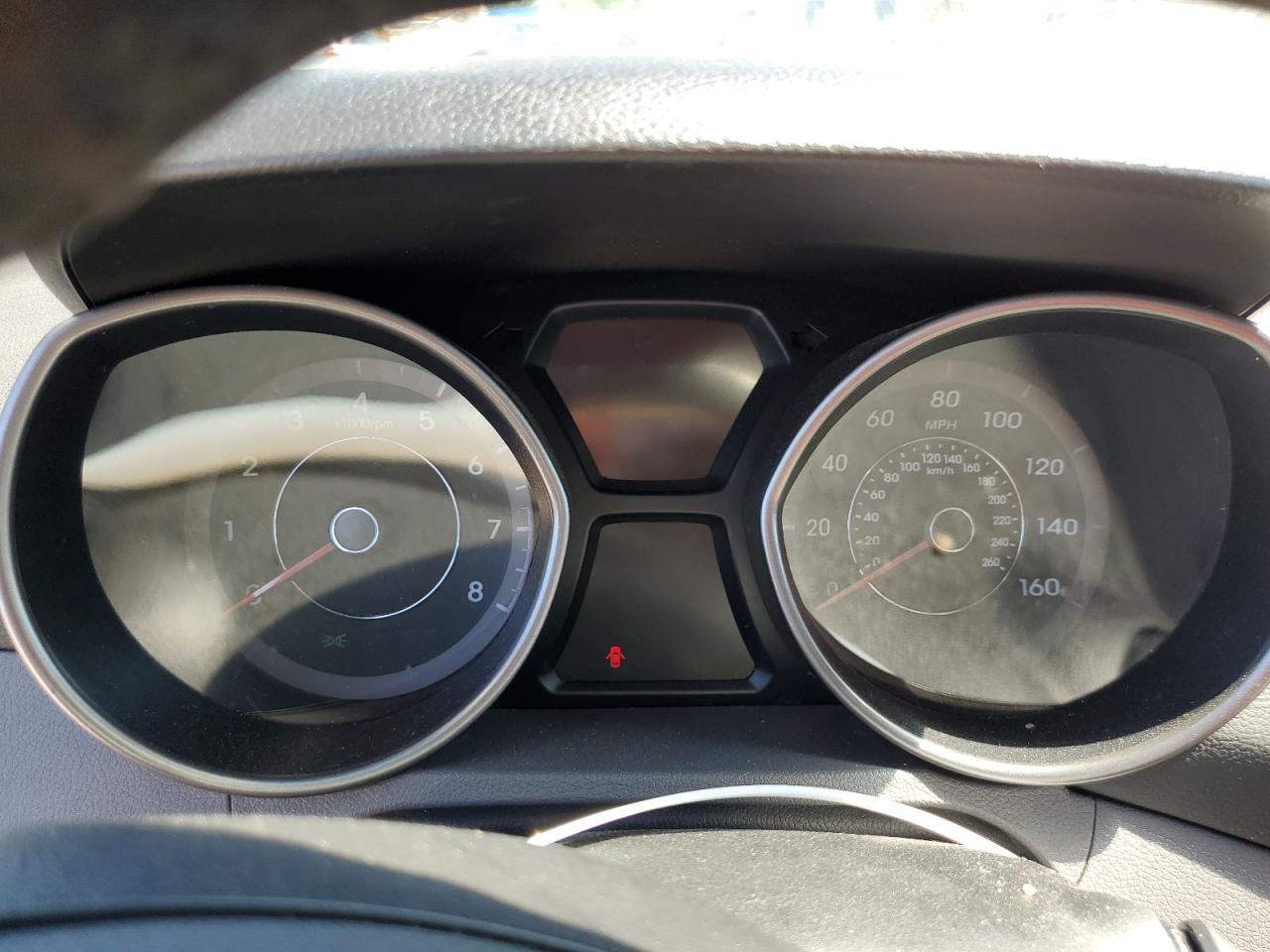 2011 HYUNDAI ELANTRA