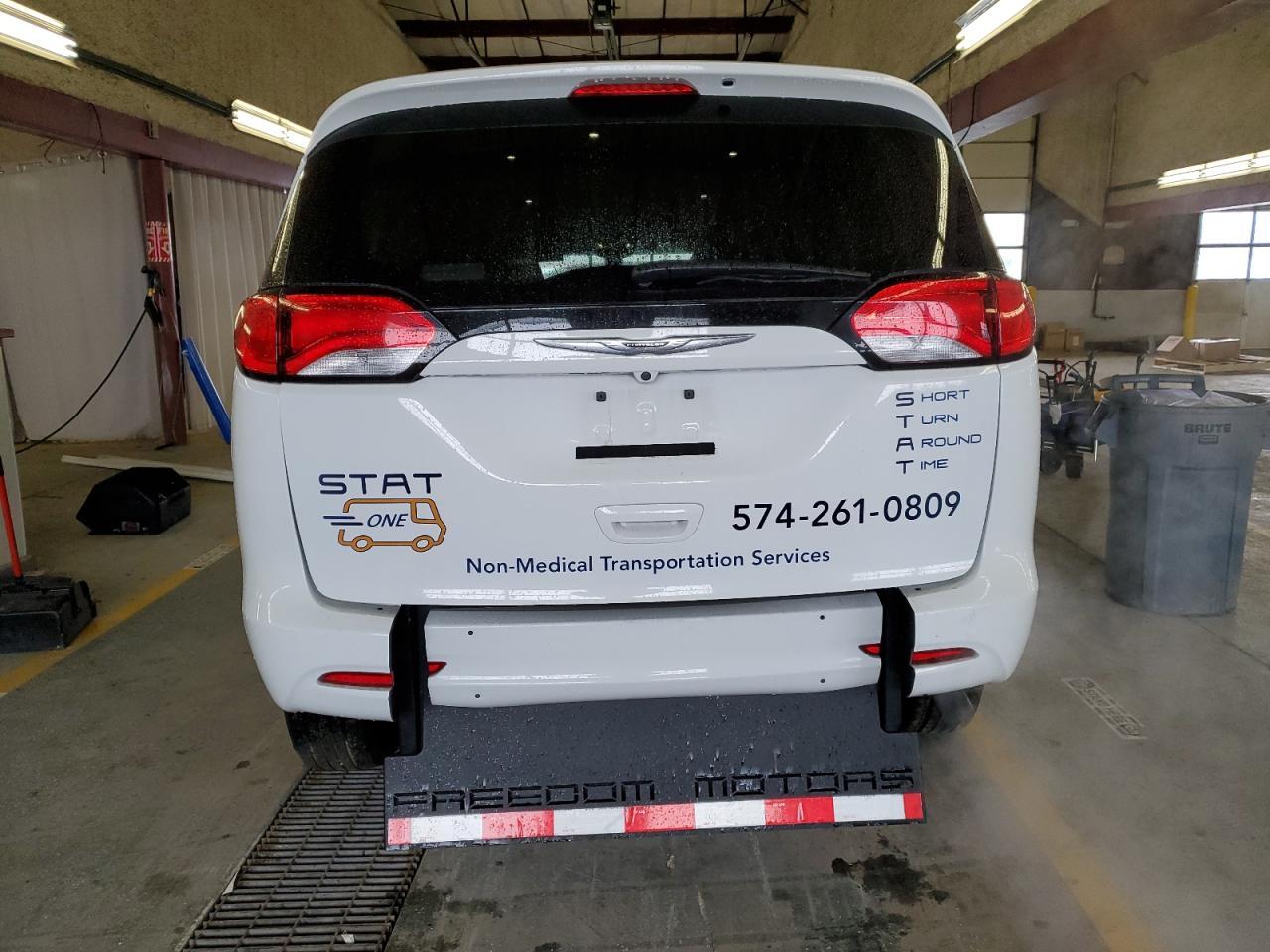 2021 CHRYSLER Voyager