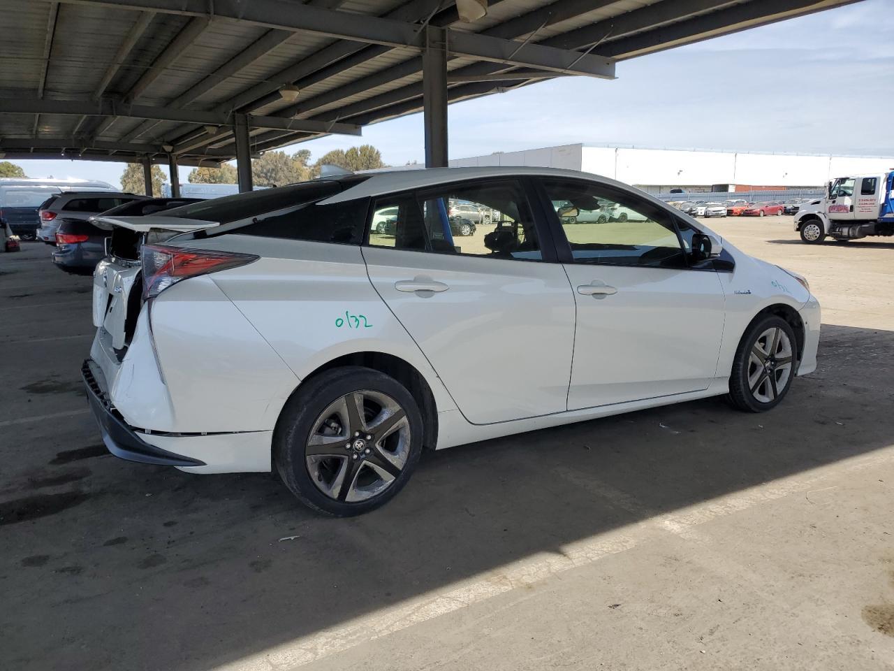 2016 TOYOTA PRIUS