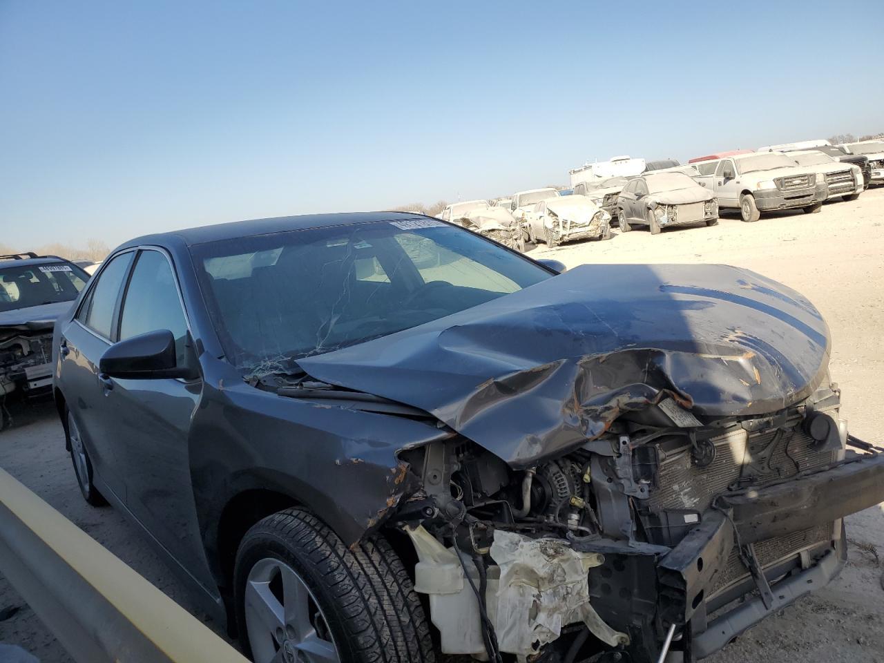 2012 TOYOTA CAMRY