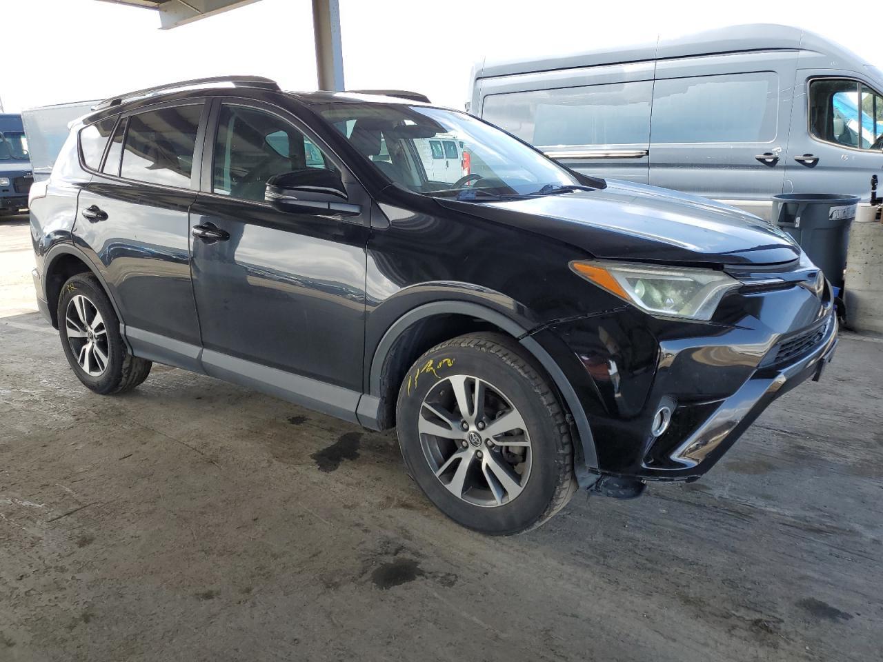 2017 TOYOTA RAV4